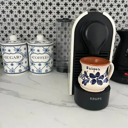 Simple Greece House 斯基罗斯岛